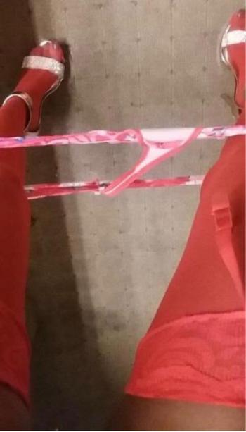 Juicy , 26  female escort, Laredo